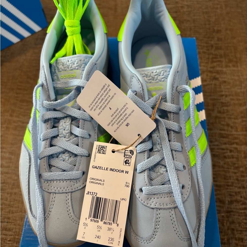 Adidas Gazelle Indoor Women's Sneakers - Clear Sky and Green NWT